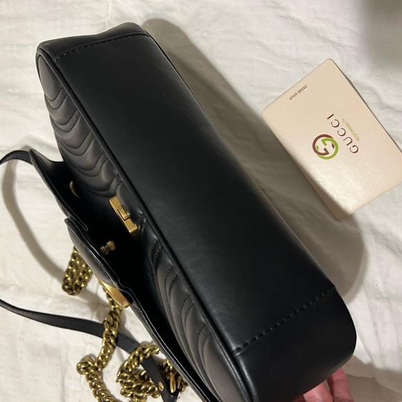 Gucci bag GG MARMONT SMALL SHOULDER BAG purse Black calfskin leather - Picture 8 of 12